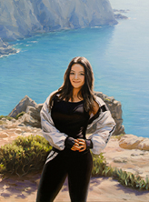 Картина "Улыбчивая брюнетка на фоне моря и скал"